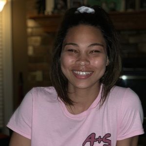 Meet your Posher, Alenea